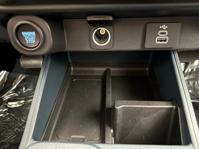 2025 Ford Maverick Lobo Standard