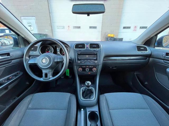 2012 Volkswagen Jetta SportWagen 2.5L S