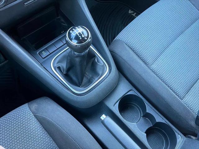 2012 Volkswagen Jetta SportWagen 2.5L S