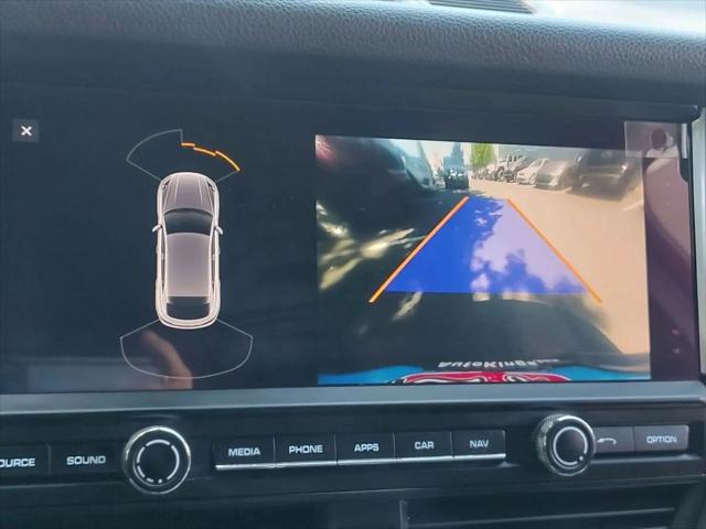 2019 Porsche Macan Standard