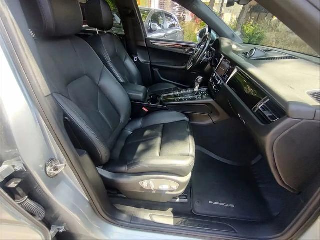 2019 Porsche Macan Standard
