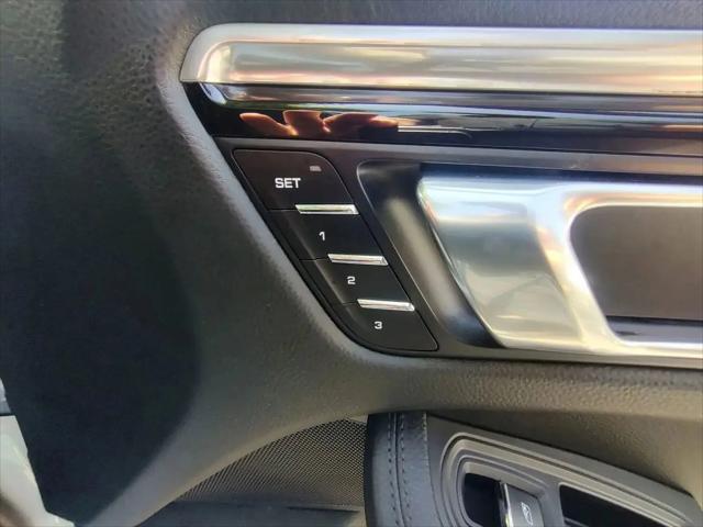 2019 Porsche Macan Standard