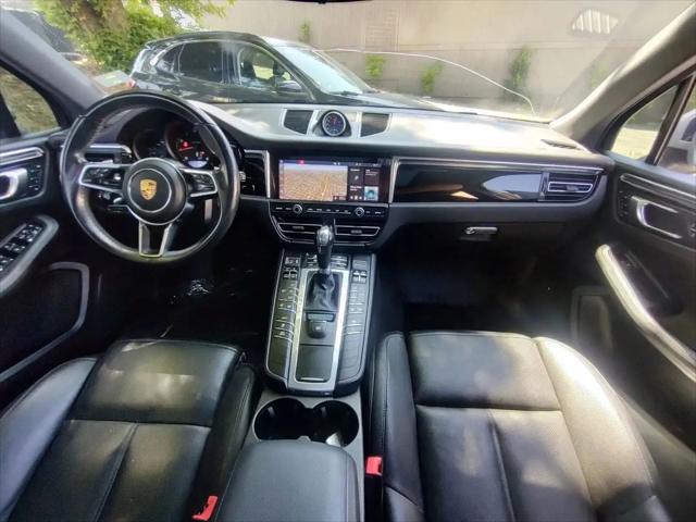 2019 Porsche Macan Standard
