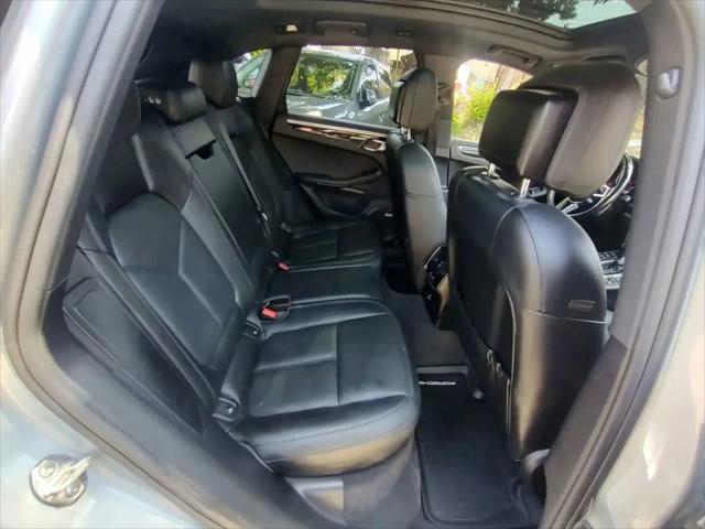 2019 Porsche Macan Standard