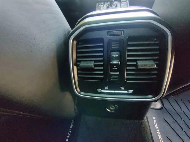 2019 Porsche Macan Standard
