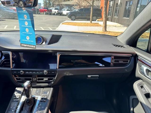 2019 Porsche Macan Standard