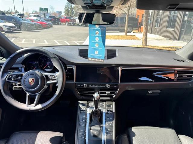 2019 Porsche Macan Standard