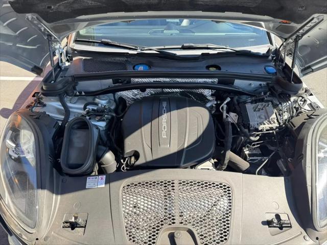 2019 Porsche Macan Standard