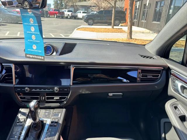 2019 Porsche Macan Standard
