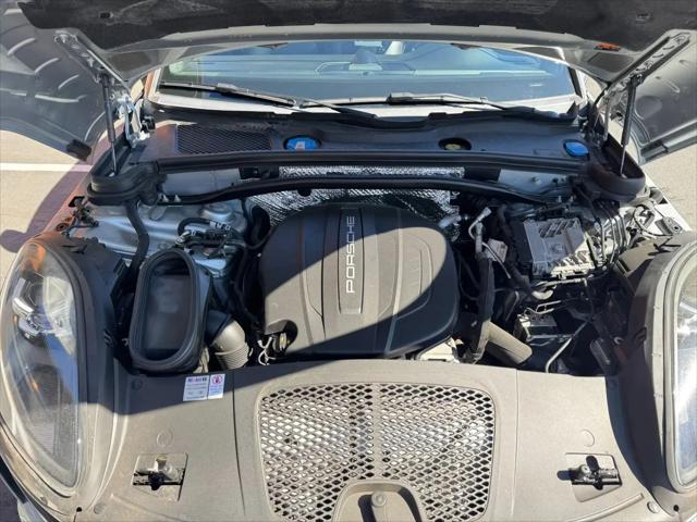 2019 Porsche Macan Standard