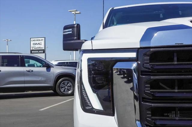 2025 GMC Sierra 3500HD 4WD Double Cab Long Bed Pro