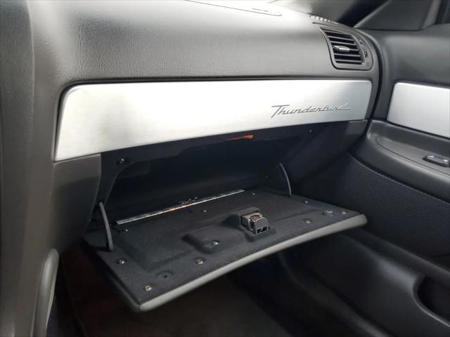 2002 Ford Thunderbird Premium