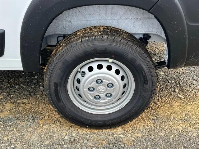 2025 Ram ProMaster Cargo Van Tradesman Low Roof 136" WB w/Pass Seat