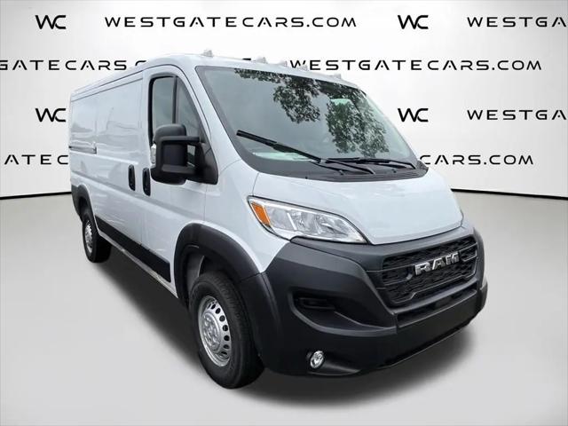 2025 Ram ProMaster Cargo Van Tradesman Low Roof 136" WB w/Pass Seat