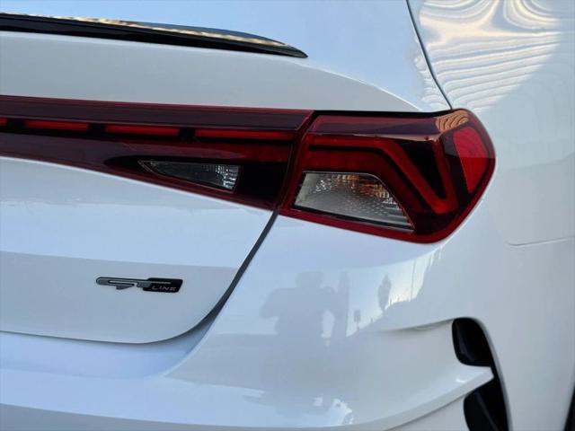 2022 Kia K5 GT-Line
