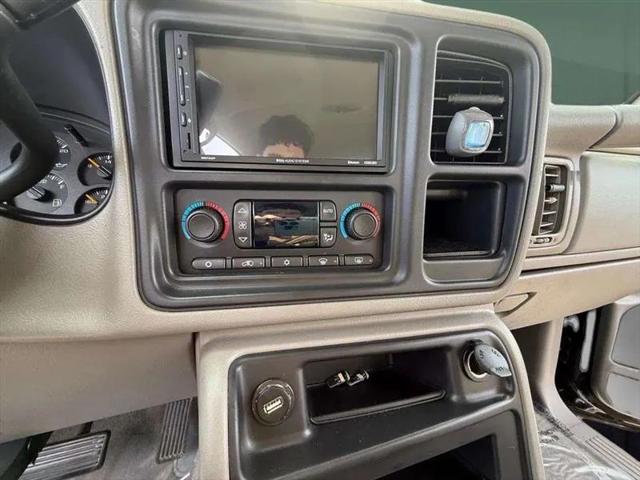 2004 Chevrolet Silverado 3500 LT