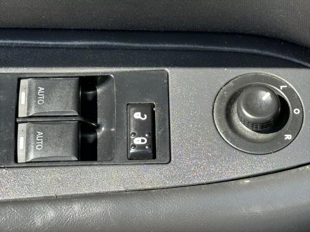 2013 Dodge Challenger SXT