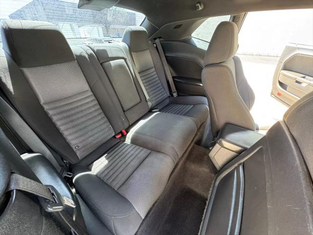 2013 Dodge Challenger SXT
