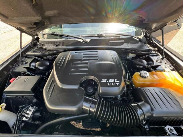 2013 Dodge Challenger SXT