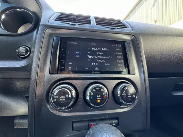2013 Dodge Challenger SXT