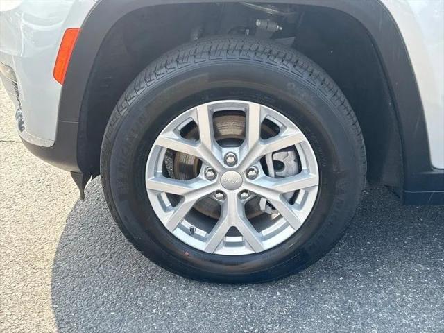 2023 Jeep Grand Cherokee L Limited 4x4
