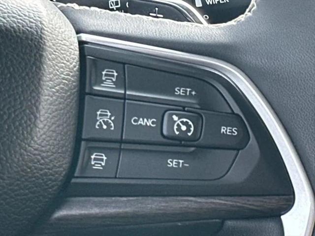 2023 Jeep Grand Cherokee L Limited 4x4