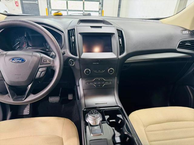 2020 Ford Edge SE
