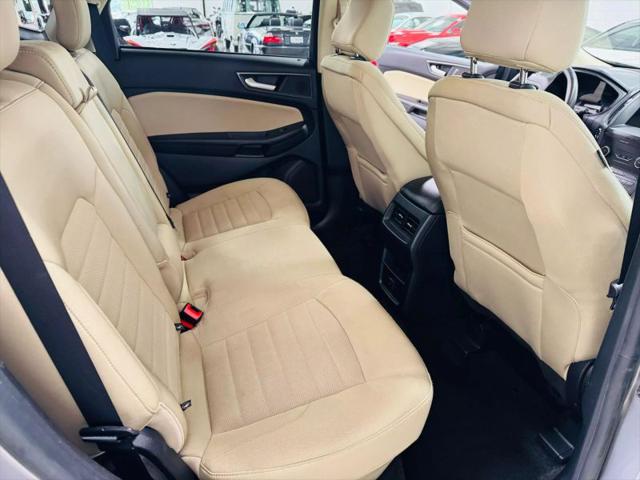 2020 Ford Edge SE