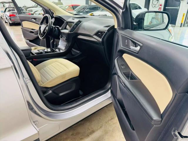 2020 Ford Edge SE