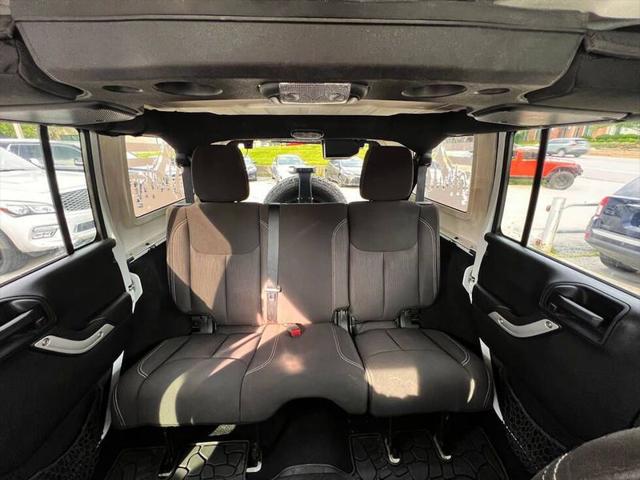 2015 Jeep Wrangler Unlimited Sahara