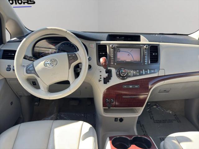 2011 Toyota Sienna XLE V6