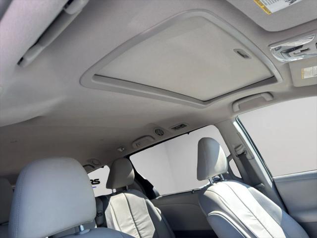 2011 Toyota Sienna XLE V6