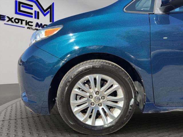 2011 Toyota Sienna XLE V6