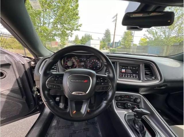 2021 Dodge Challenger SXT