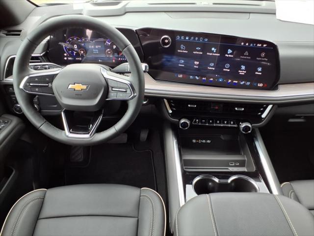 2025 Chevrolet Suburban 4WD Premier