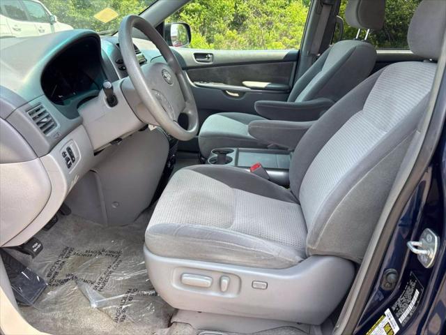 2007 Toyota Sienna LE