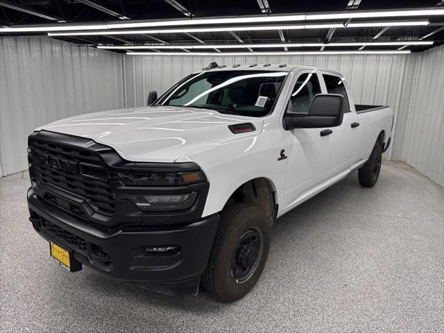 2025 RAM Ram 2500 RAM 2500 TRADESMAN CREW CAB 4X4 8 BOX