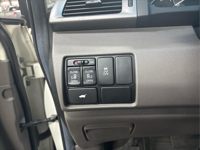 Used 2012 Honda Odyssey For Sale in Wilmington, OH