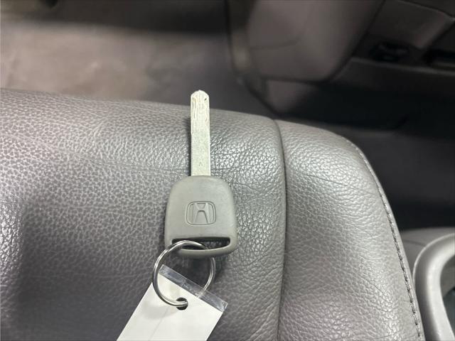 Used 2012 Honda Odyssey For Sale in Wilmington, OH