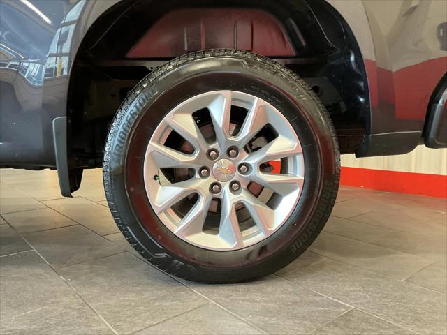2023 Chevrolet Silverado 1500 4WD Crew Cab Standard Bed Custom