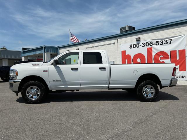 2022 RAM 2500 Tradesman Crew Cab 4x4 8 Box