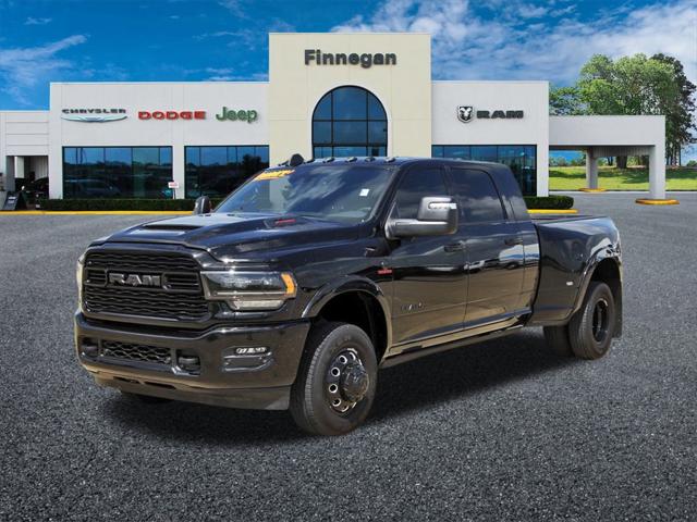 2024 RAM 3500 Limited Mega Cab 4x4 64 Box