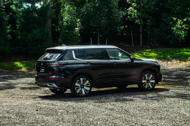 2025 Mitsubishi Outlander PLATINUM EDITION 2.5 S-AWC