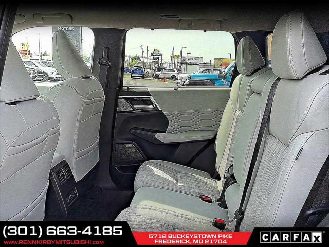 2025 Mitsubishi Outlander PLATINUM EDITION 2.5 S-AWC