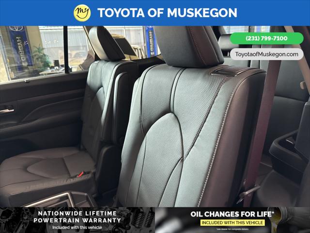 2025 Toyota Grand Highlander Hybrid Limited