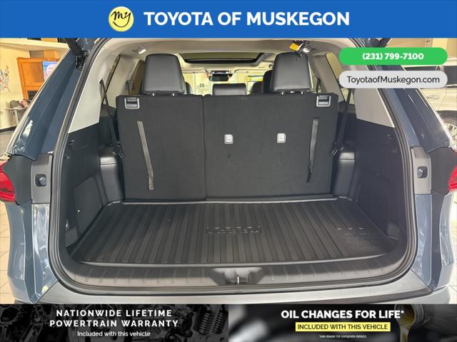 2025 Toyota Grand Highlander Hybrid Limited