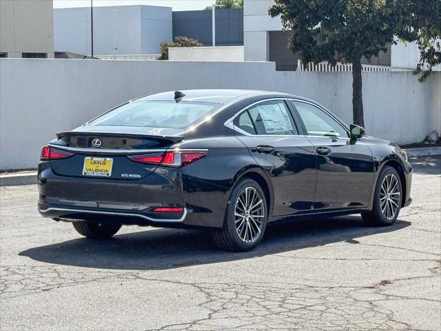 2025 Lexus ES 300h FWD