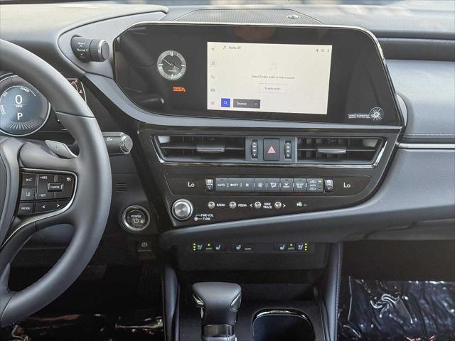 2025 Lexus ES 300h FWD