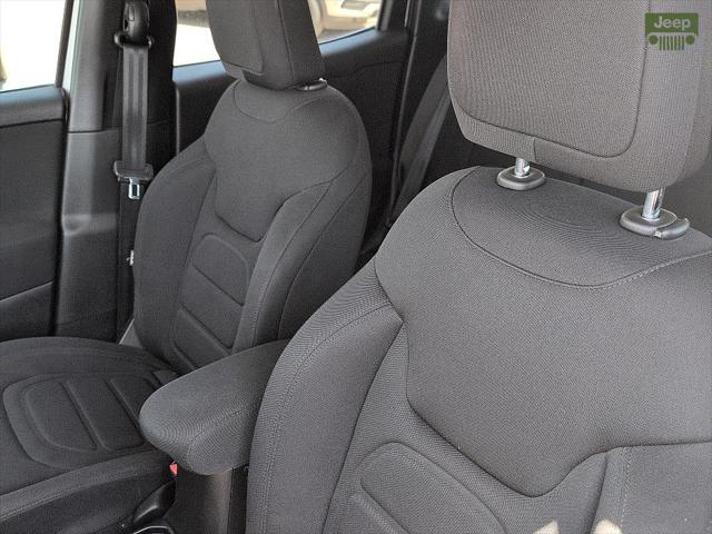 2020 Jeep Renegade Latitude FWD