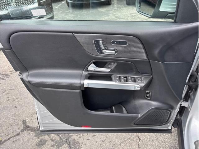 2023 Mercedes-Benz GLB GLB 250 Sport Utility 4D